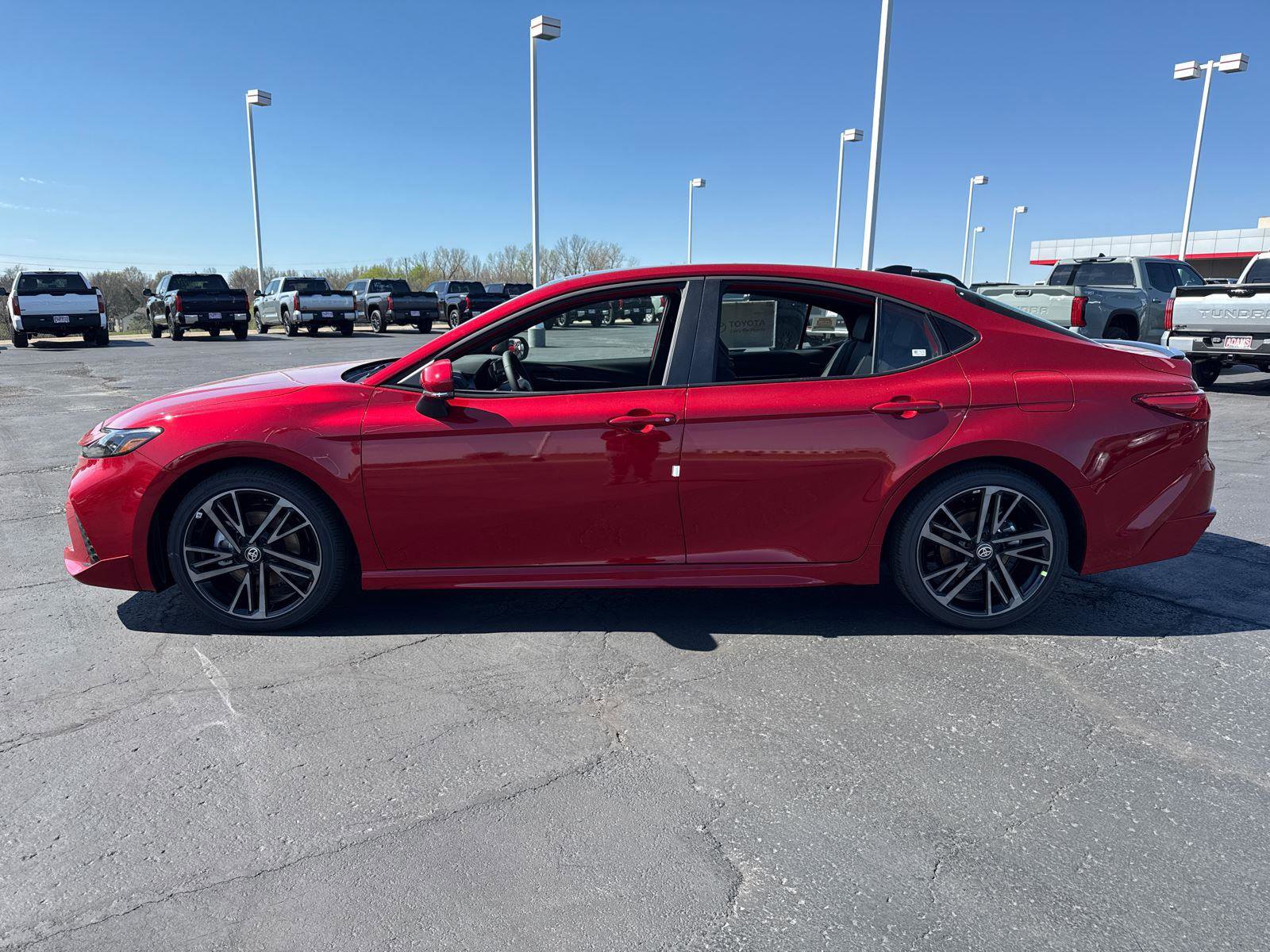 Used 2026 Toyota Camry XSE FWD image 4