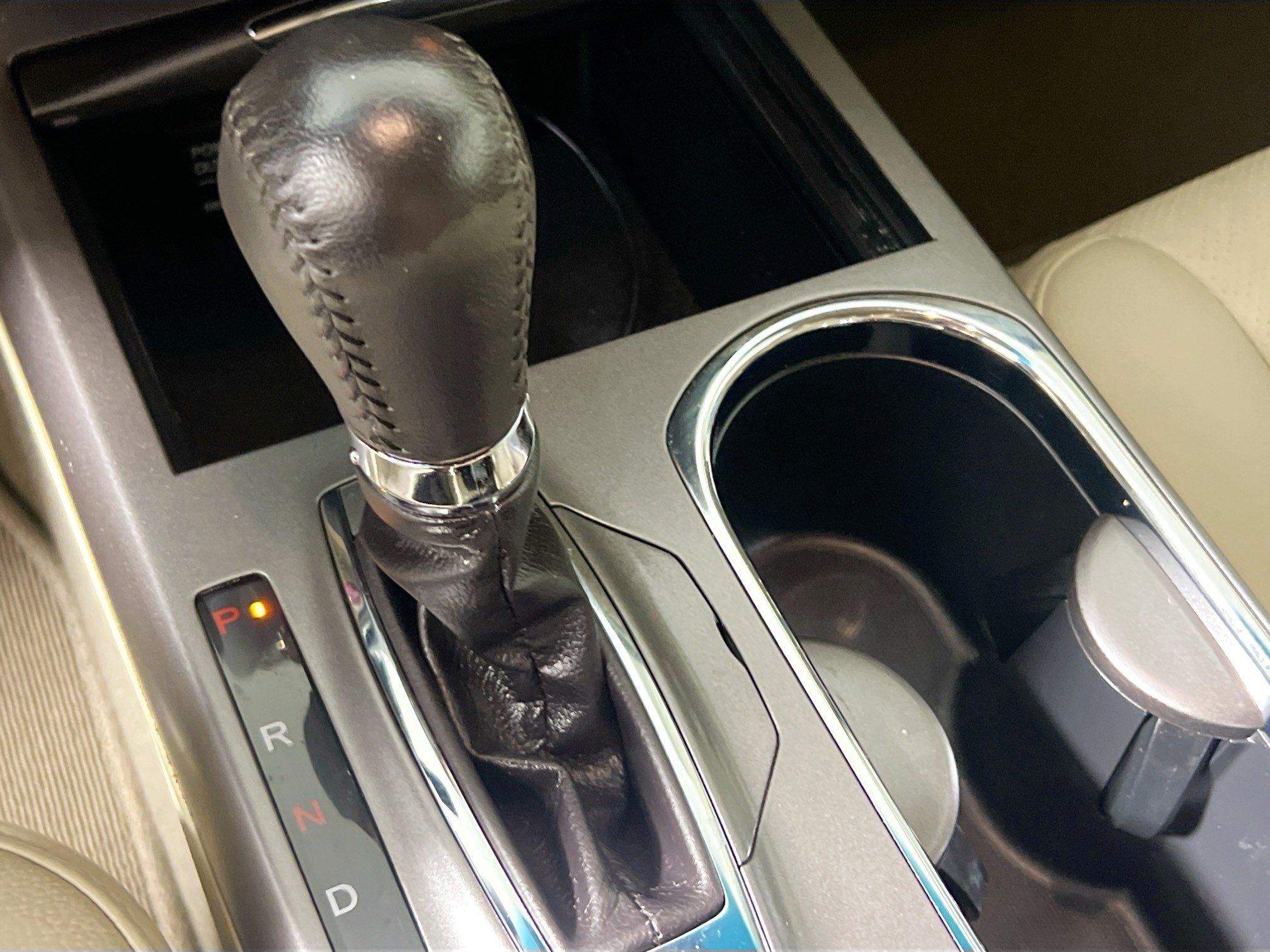 Used 2015 Acura RDX FWD image 24
