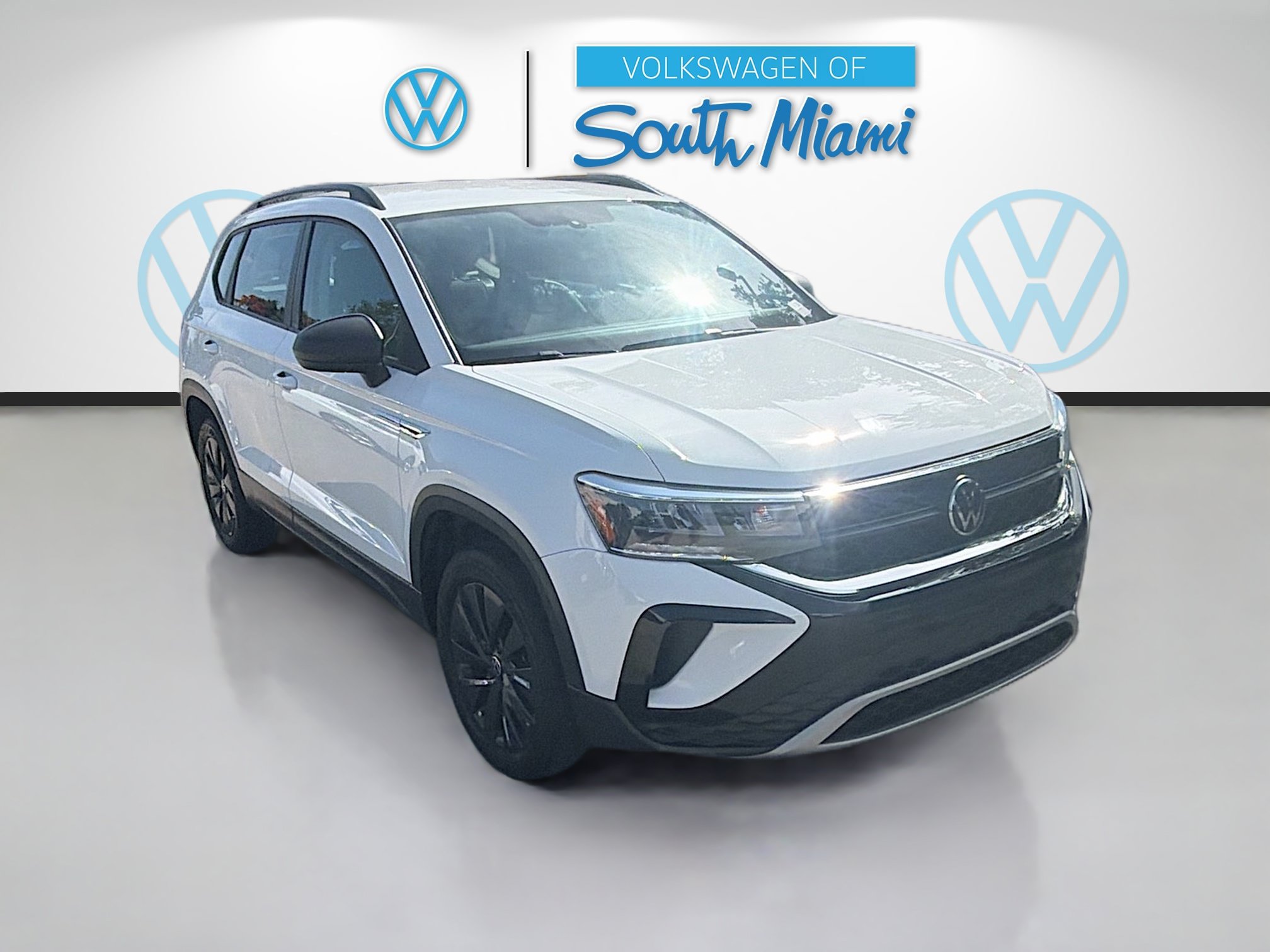 Used 2023 Volkswagen Taos S FWD image 1