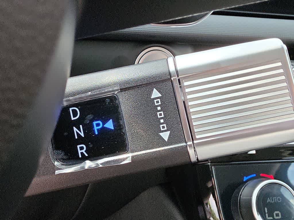 New 2026 Hyundai Tucson Blue SE FWD image 32