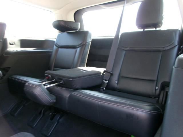 Used 2025 Ford Expedition Platinum AWD/4WD image 12