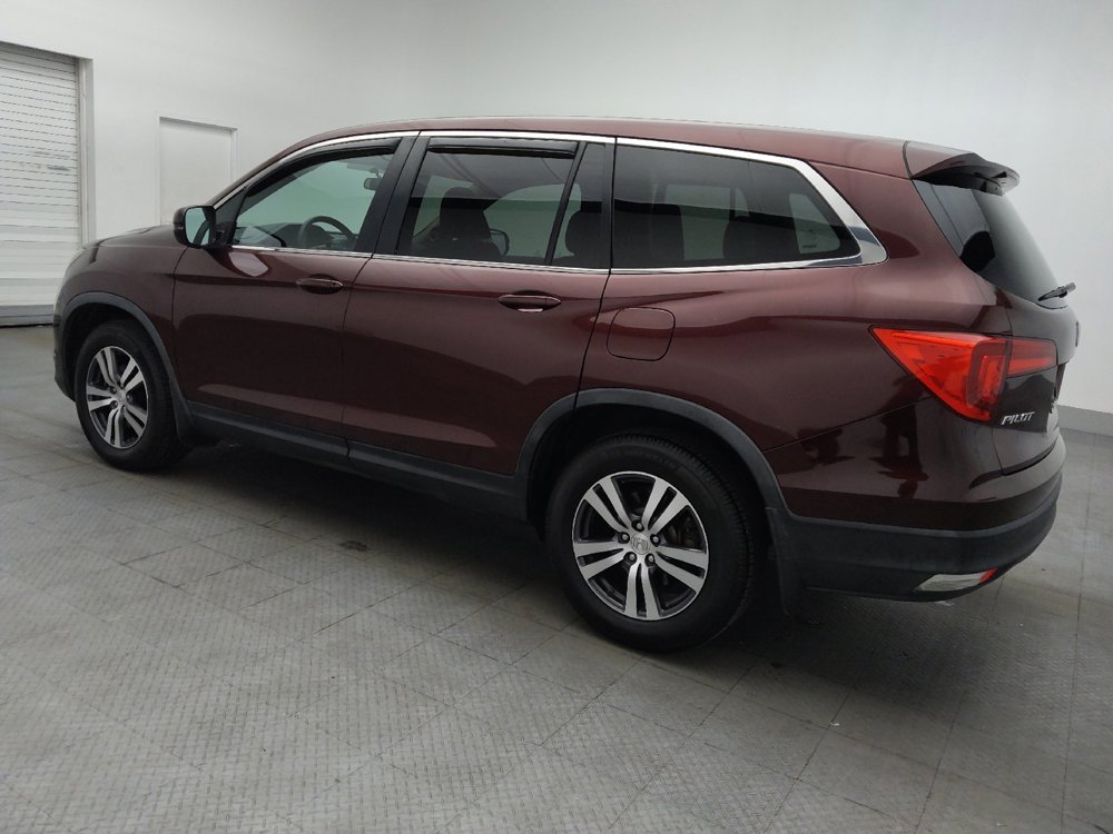 Used 2017 Honda Pilot EX image 3
