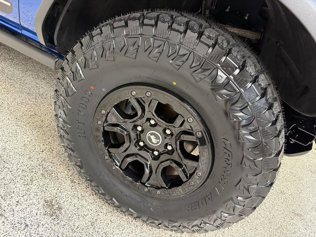 Used 2021 Ford Bronco First Edition AWD/4WD image 48