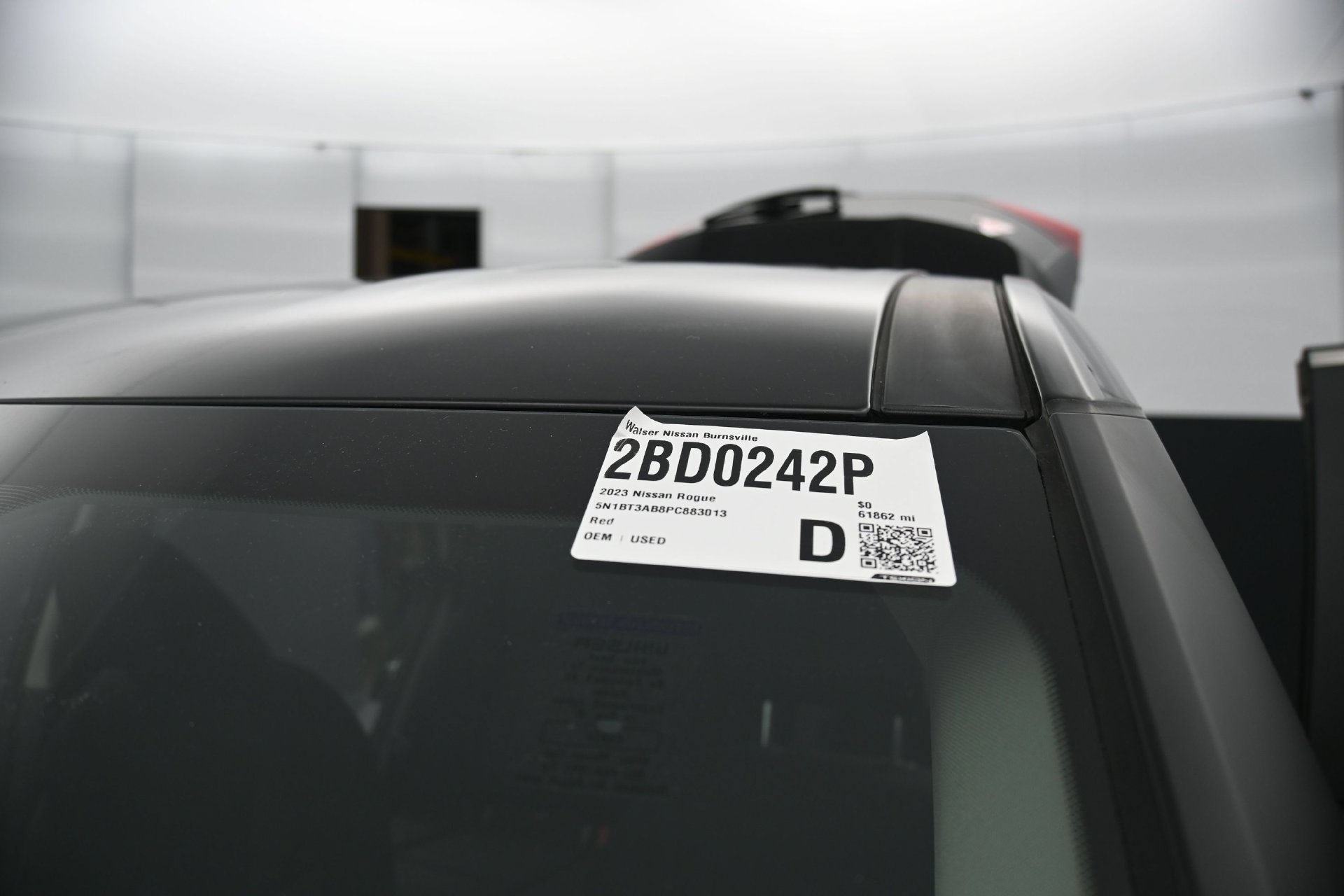 Used 2023 Nissan Rogue S AWD/4WD image 26