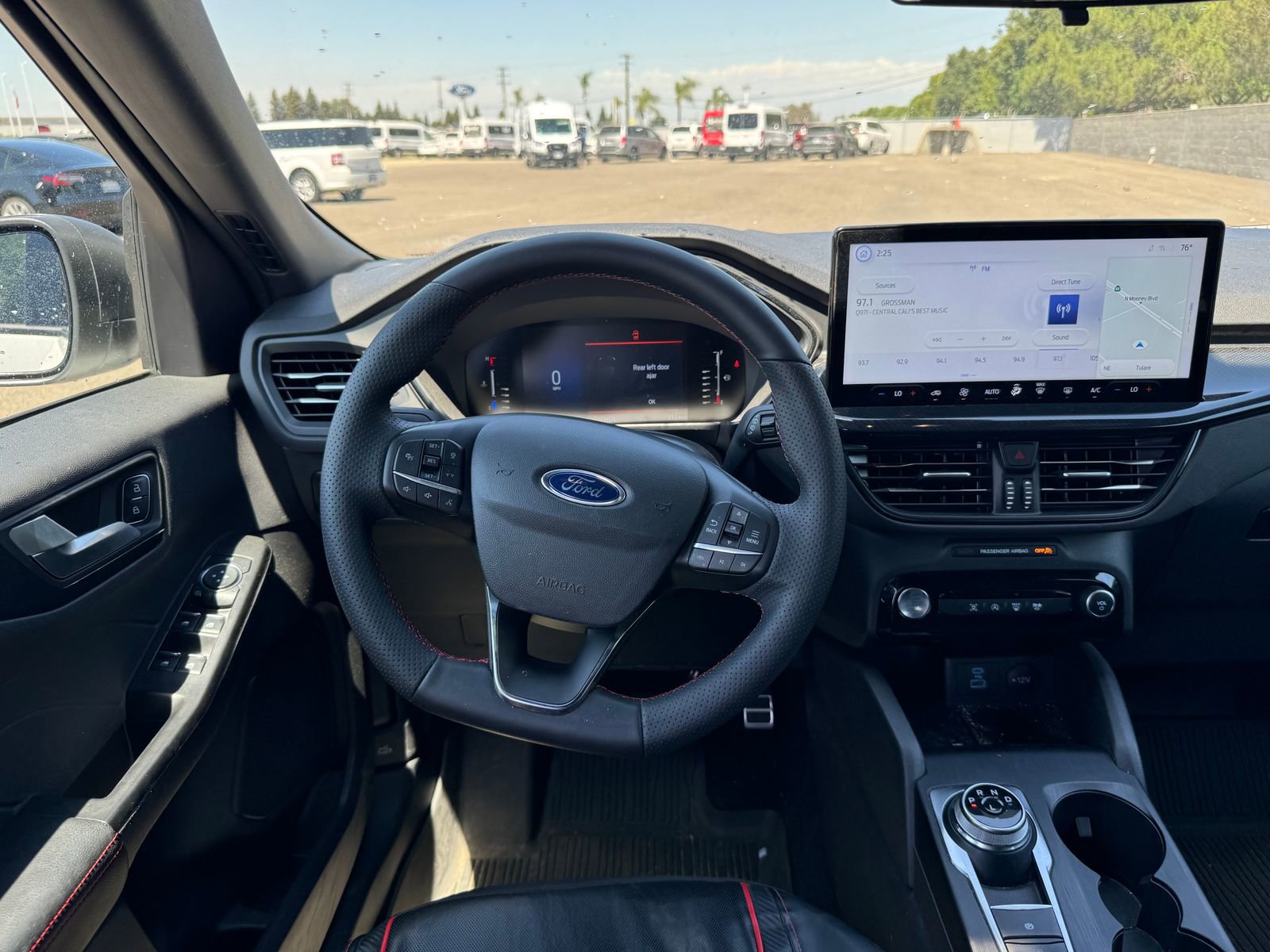 Used 2023 Ford Escape ST-Line w/ Tech Pack #1 FWD image 17