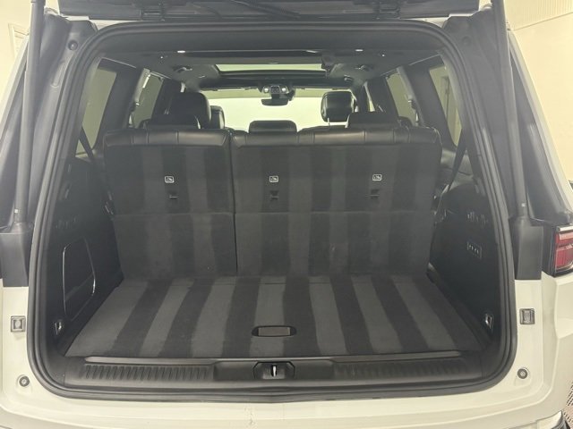 Used 2023 Jeep Wagoneer Series III w/ Premium Group I image 34