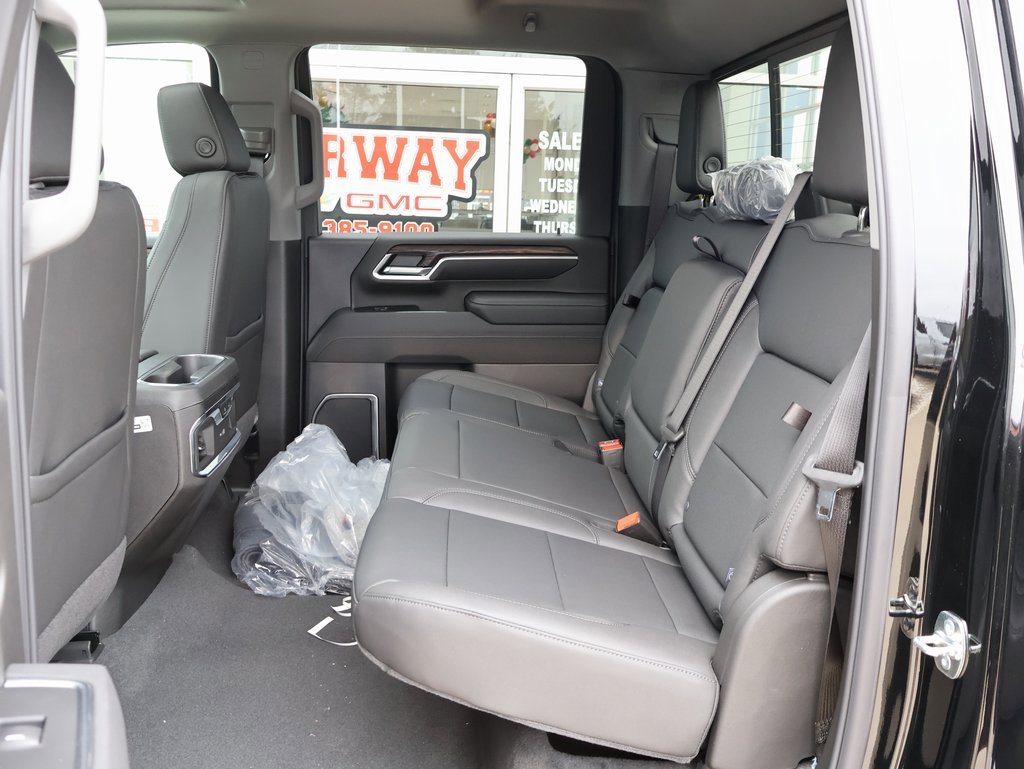 New 2026 GMC Sierra 2500 SLT w/ SLT Premium Package image 28
