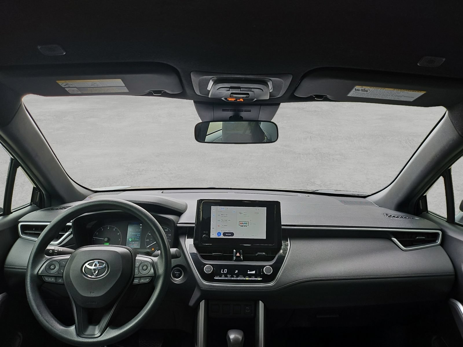 Used 2023 Toyota Corolla Cross AWD Hybrid image 39