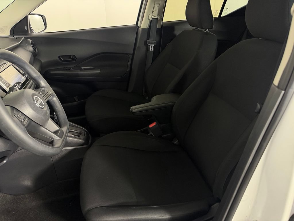 Used 2023 Nissan Kicks S FWD image 21
