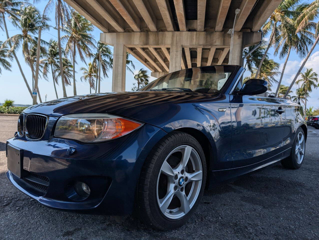 Used 2012 BMW 128i Convertible image 10