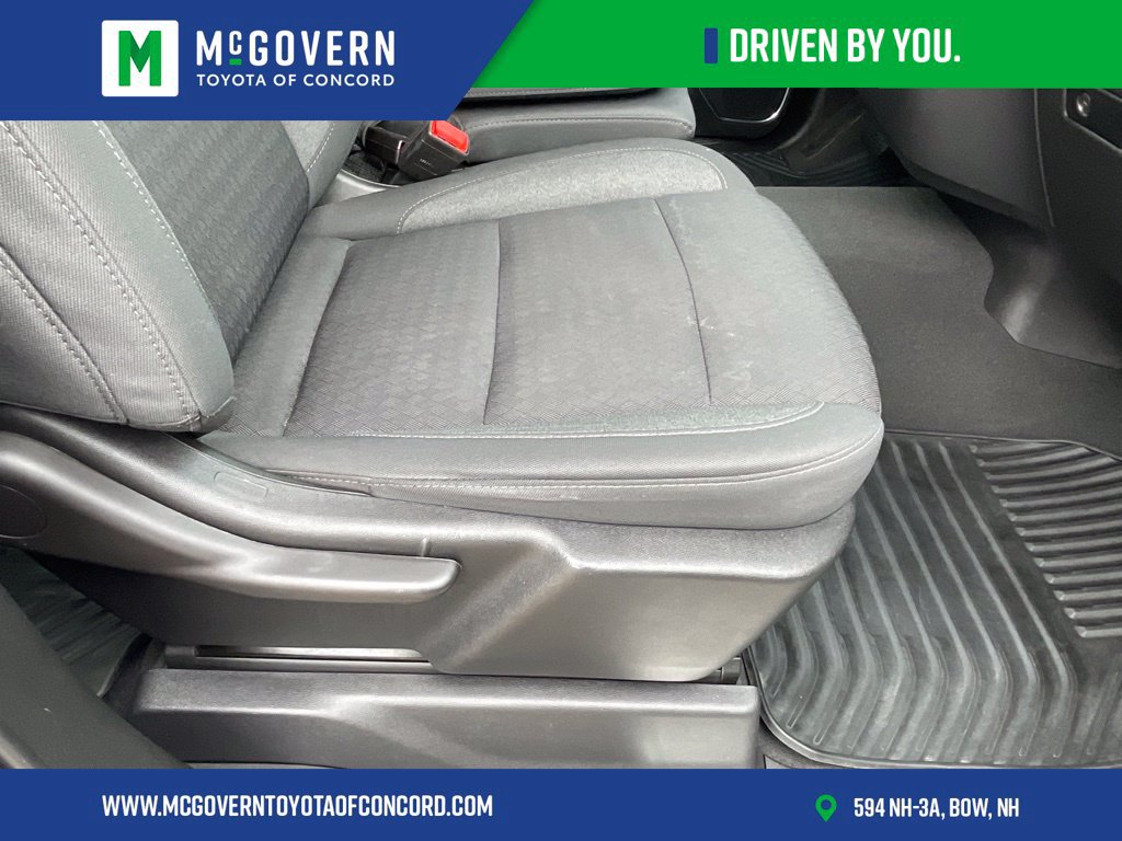 Used 2023 Chevrolet Silverado 1500 LT AWD/4WD image 26