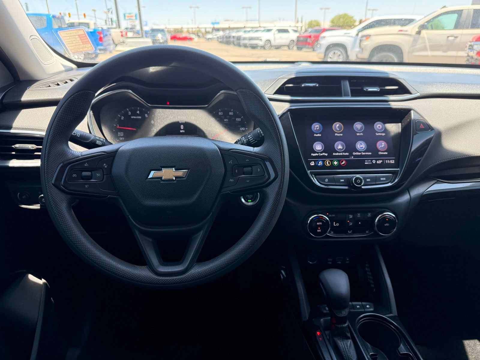 Certified 2022 Chevrolet TrailBlazer LT w/ Convenience Package FWD image 16