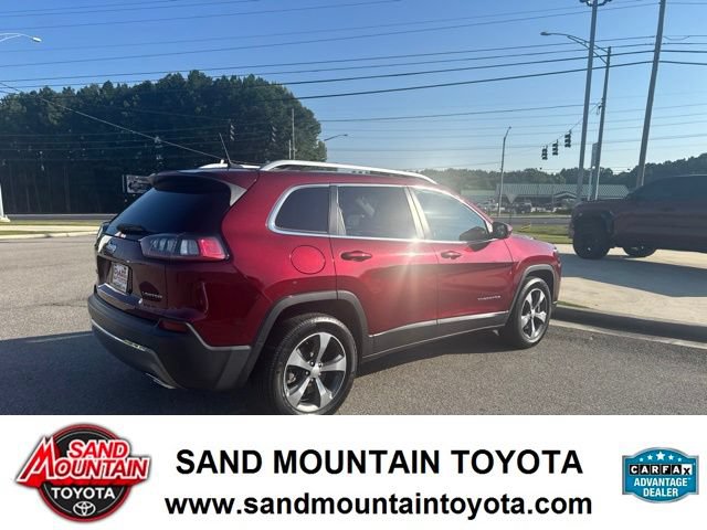 Used 2019 Jeep Cherokee Limited AWD/4WD image 3