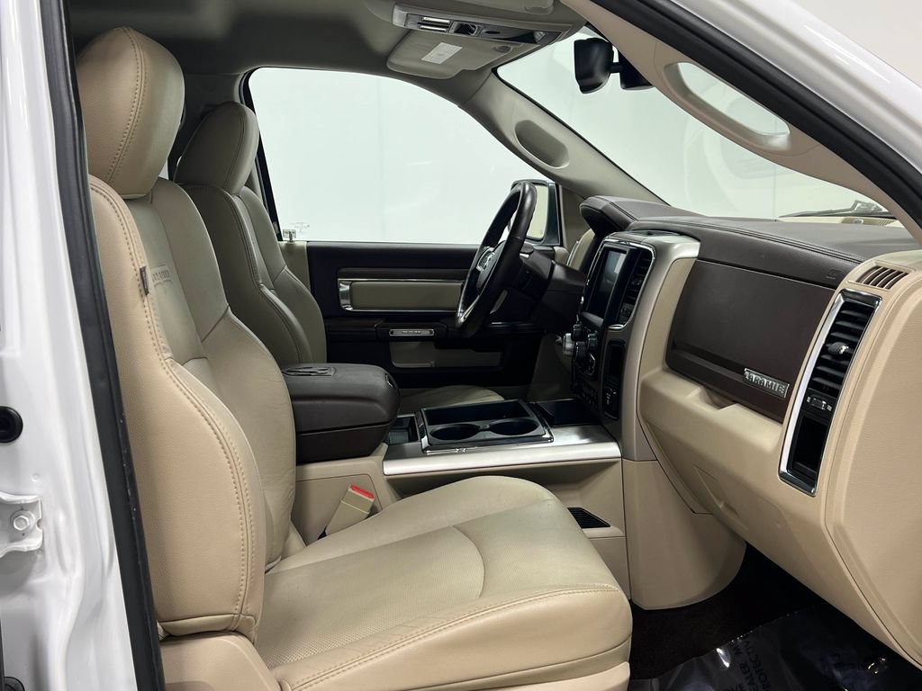 Used 2014 RAM 1500 Laramie w/ Convenience Group AWD/4WD image 35