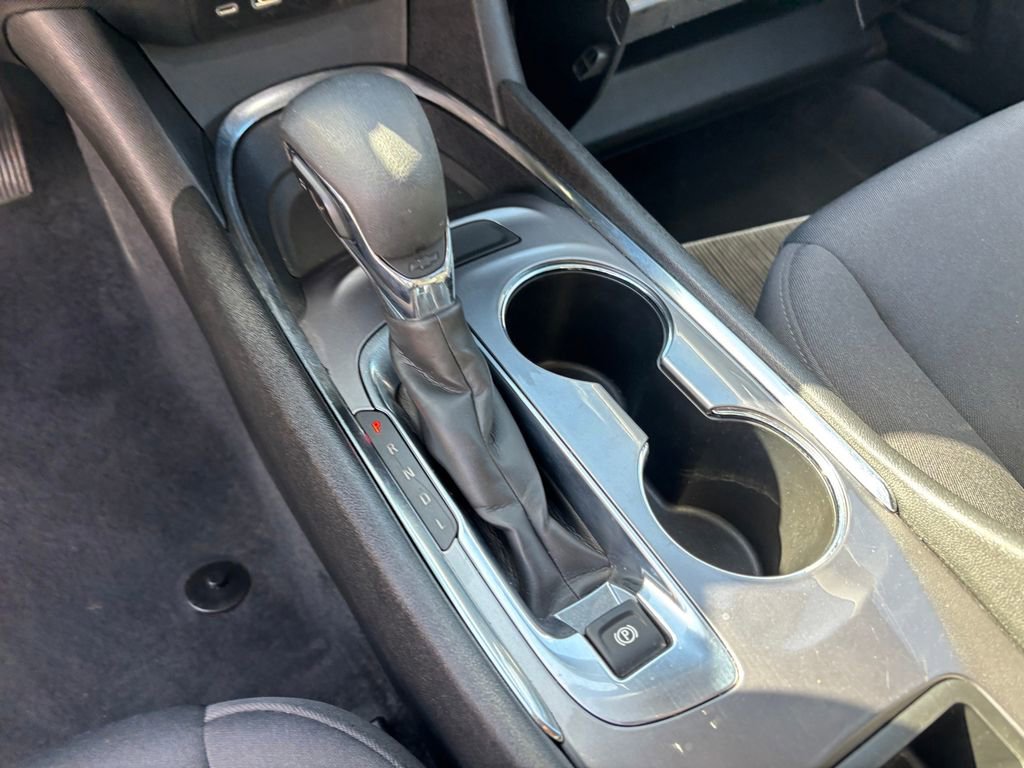 Used 2023 Chevrolet Malibu LT image 20