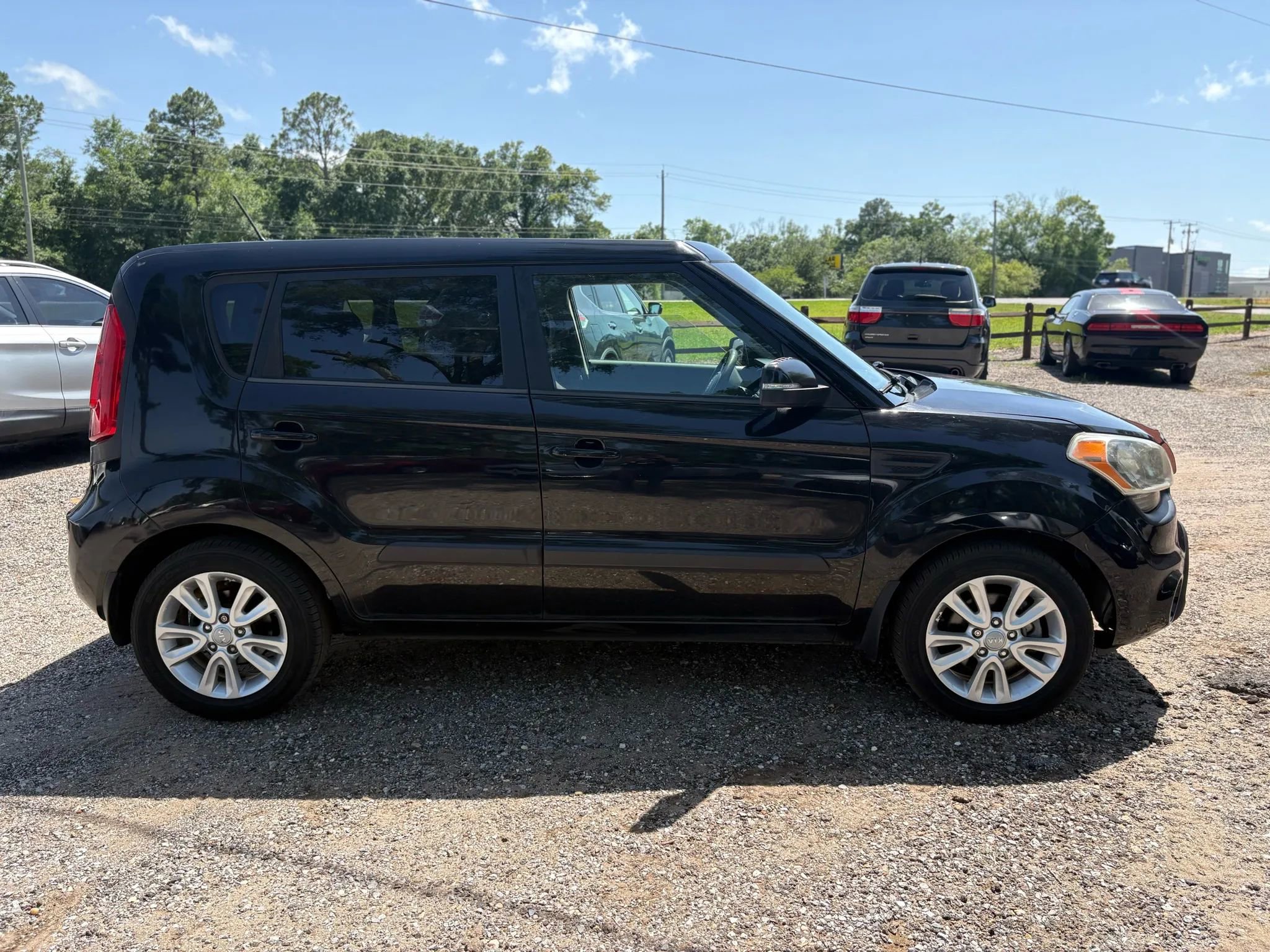 Used 2012 Kia Soul + image 4