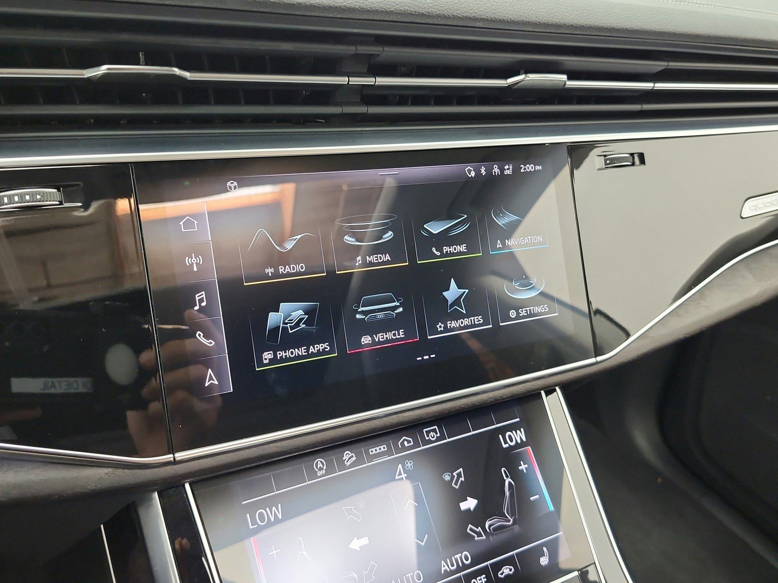 Used 2023 Audi Q8 Premium w/ Convenience Package AWD/4WD image 10