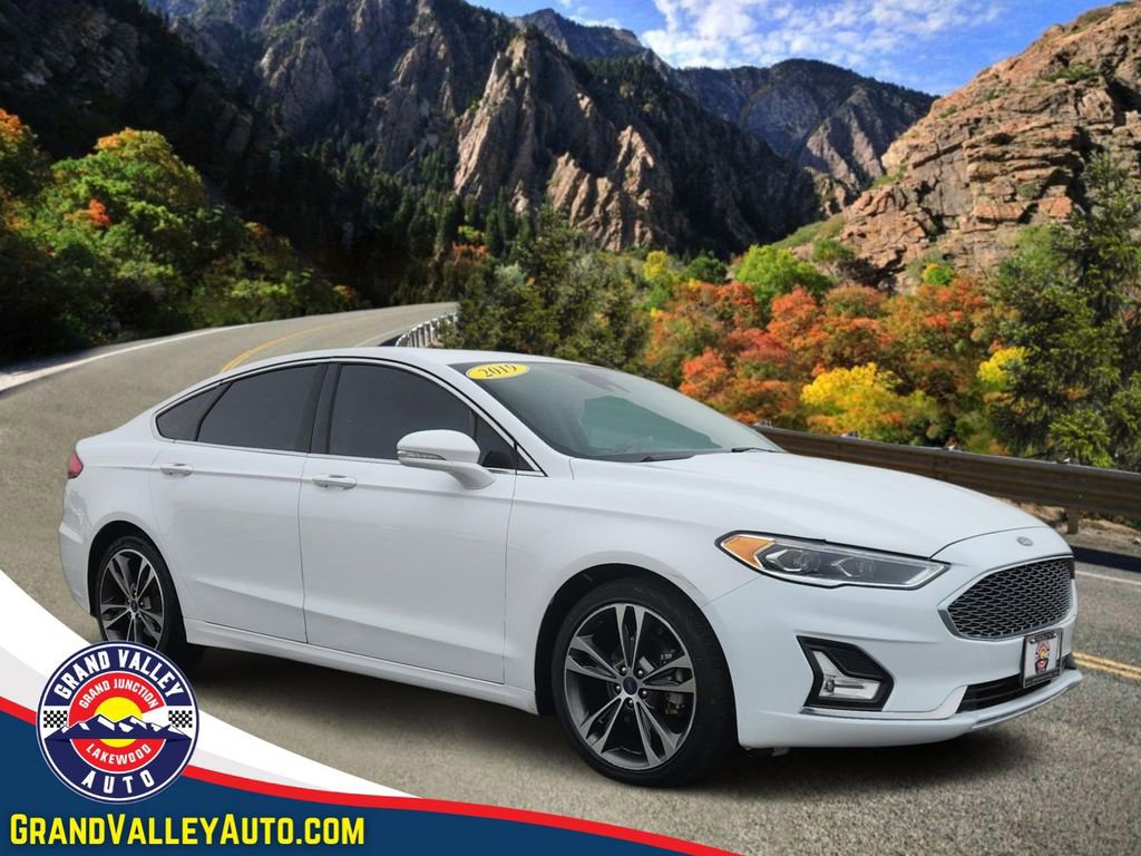 Used 2019 Ford Fusion Titanium image 1