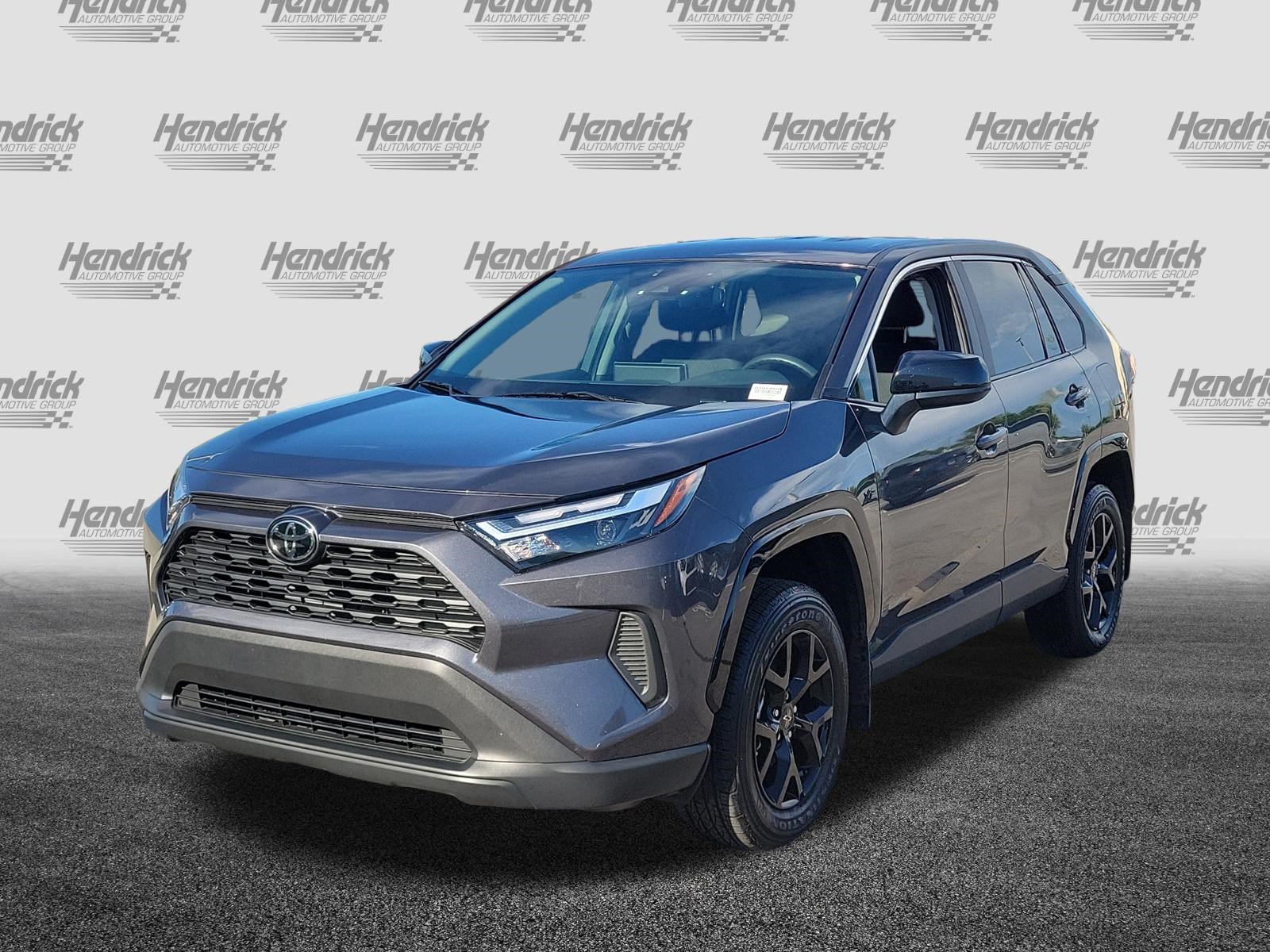 Used 2025 Toyota RAV4 LE FWD image 3