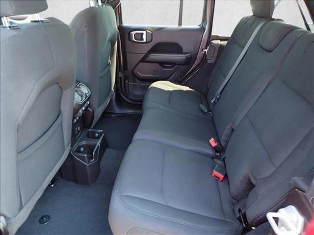 Used 2023 Jeep Wrangler Sahara image 9