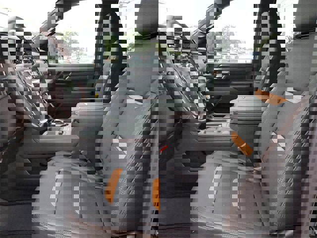 New 2026 GMC Sierra 3500 AT4 w/ AT4 Premium Plus Package image 20