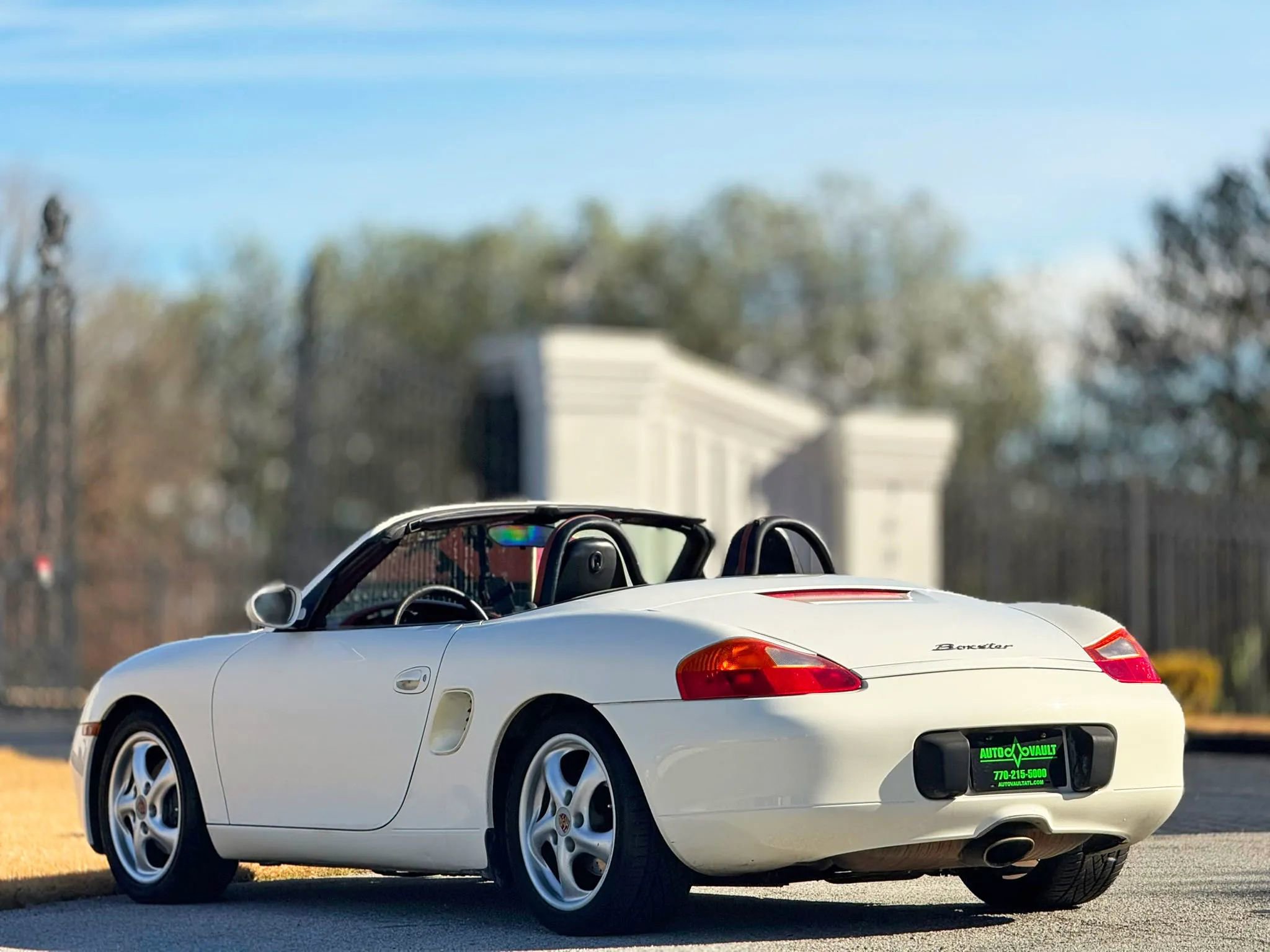 Used 2000 Porsche Boxster image 10