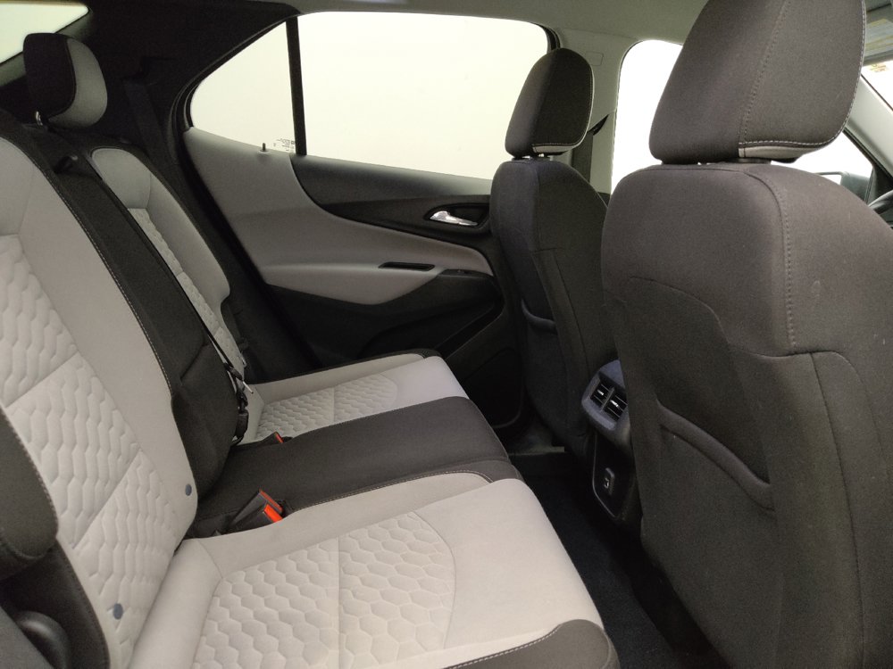 Used 2020 Chevrolet Equinox LS w/ LPO, Cargo Package AWD/4WD image 19