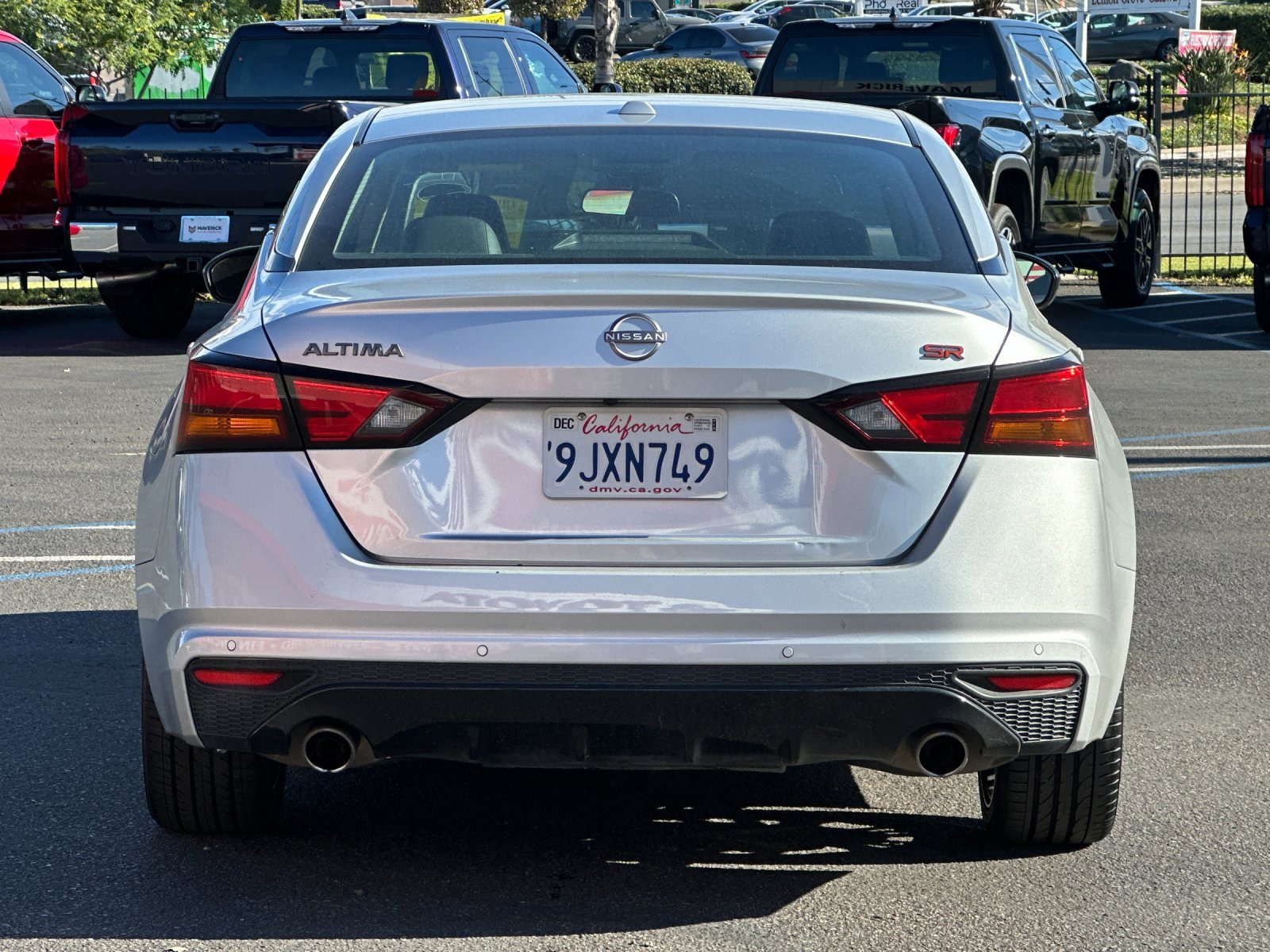 Used 2024 Nissan Altima 2.5 SR image 4