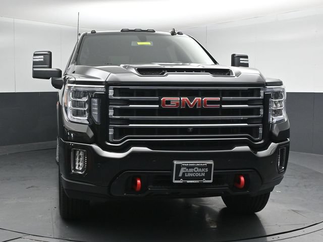 Used 2022 GMC Sierra 2500 AT4 w/ AT4 Preferred Package AWD/4WD image 2