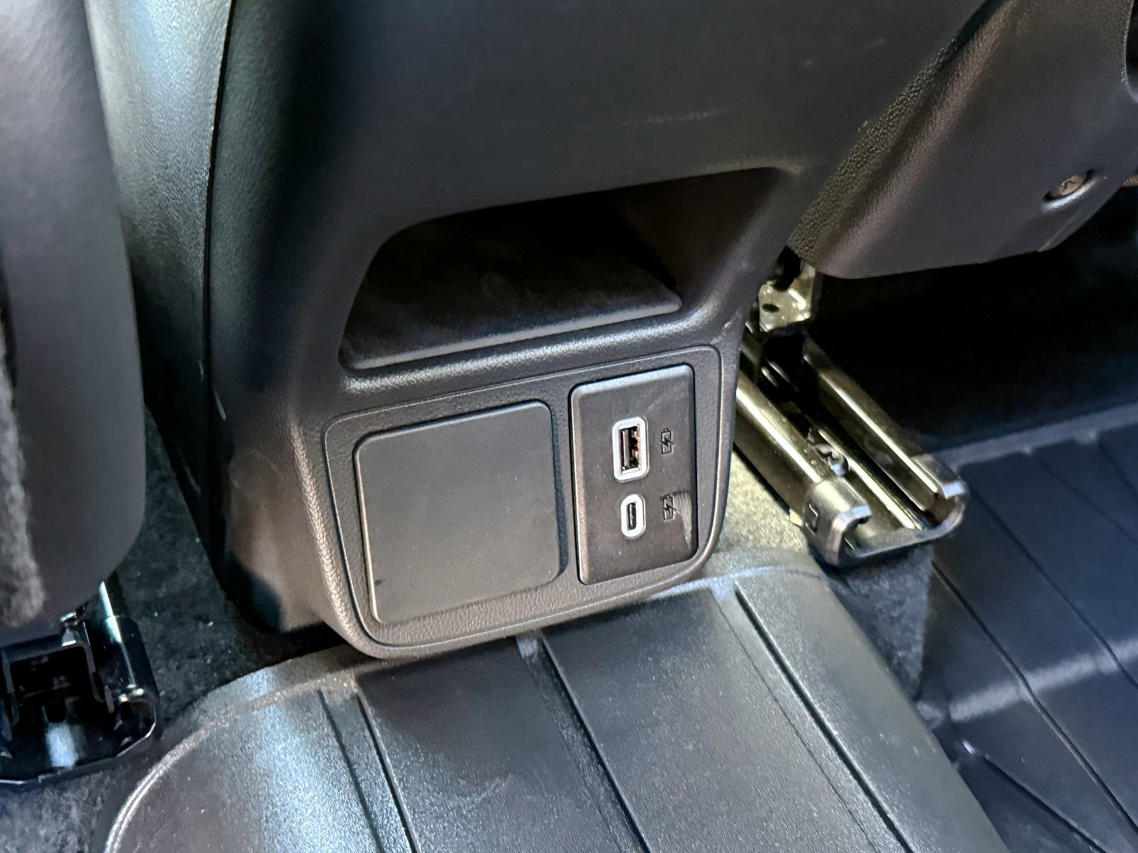 Certified 2026 Buick Encore GX Sport Touring w/ Advanced Technology Package image 33