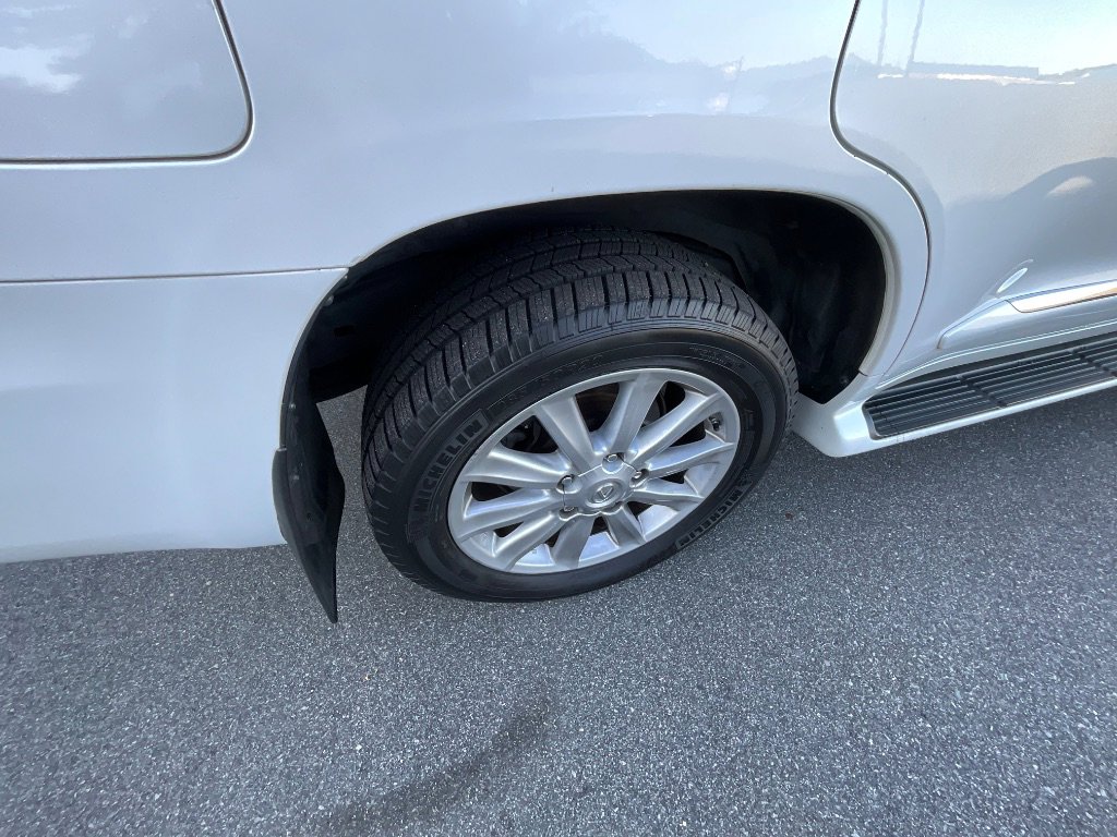 Used 2010 Lexus LX 570 200 SERIES image 46