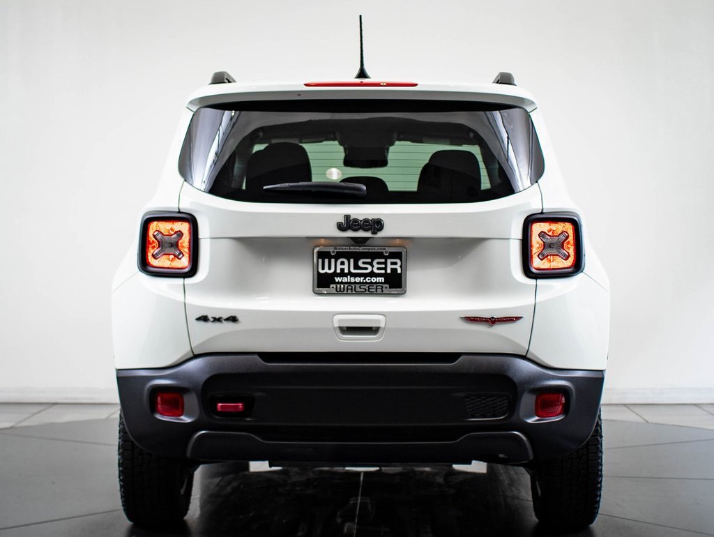 Used 2022 Jeep Renegade Trailhawk image 10