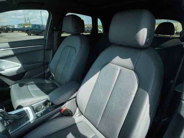 Used 2021 Audi Q3 2.0T Premium w/ Convenience Package image 36