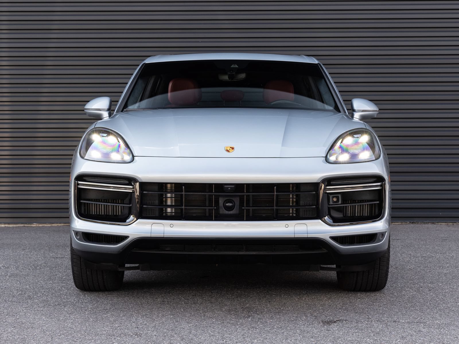 Certified 2023 Porsche Cayenne Turbo S AWD/4WD image 7