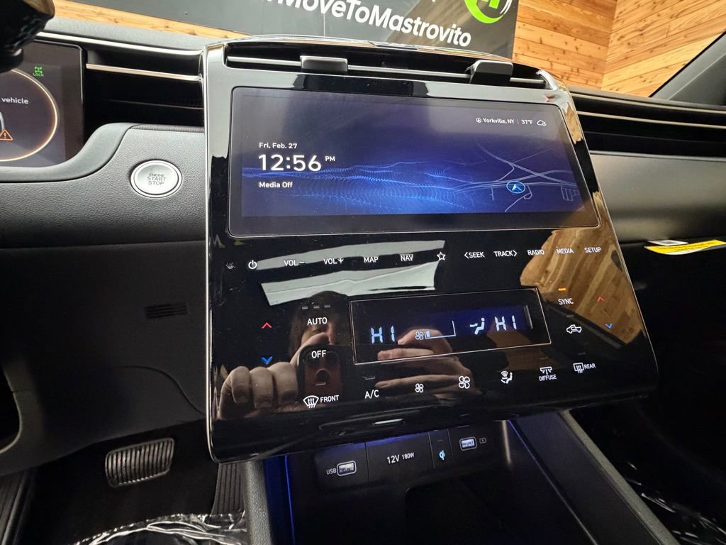 Used 2023 Hyundai Santa Cruz Limited image 18