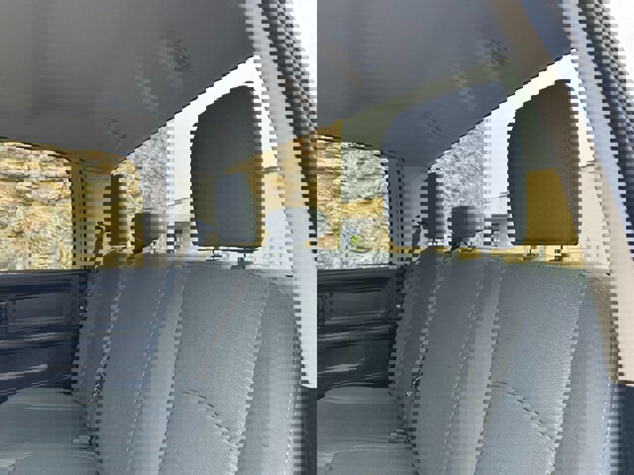 Used 2018 RAM 2500 Tradesman w/ Chrome Appearance Group image 26