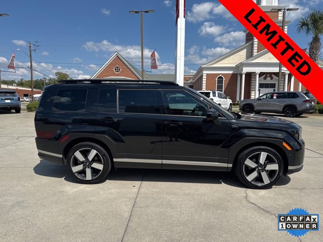 Used 2024 Hyundai Santa Fe Limited image 4