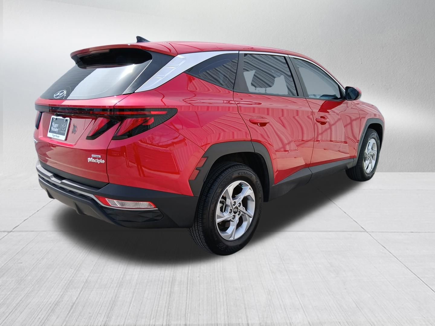 Used 2023 Hyundai Tucson SE w/ Cargo Package AWD/4WD image 6