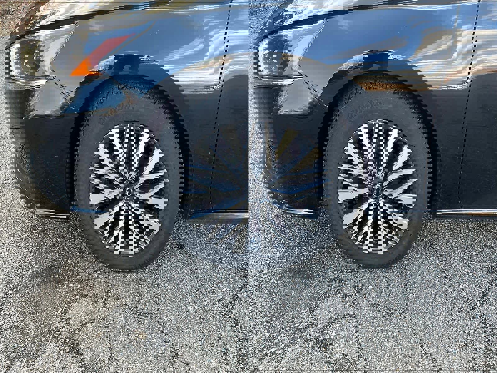 Used 2024 Nissan Altima 2.5 SV image 4