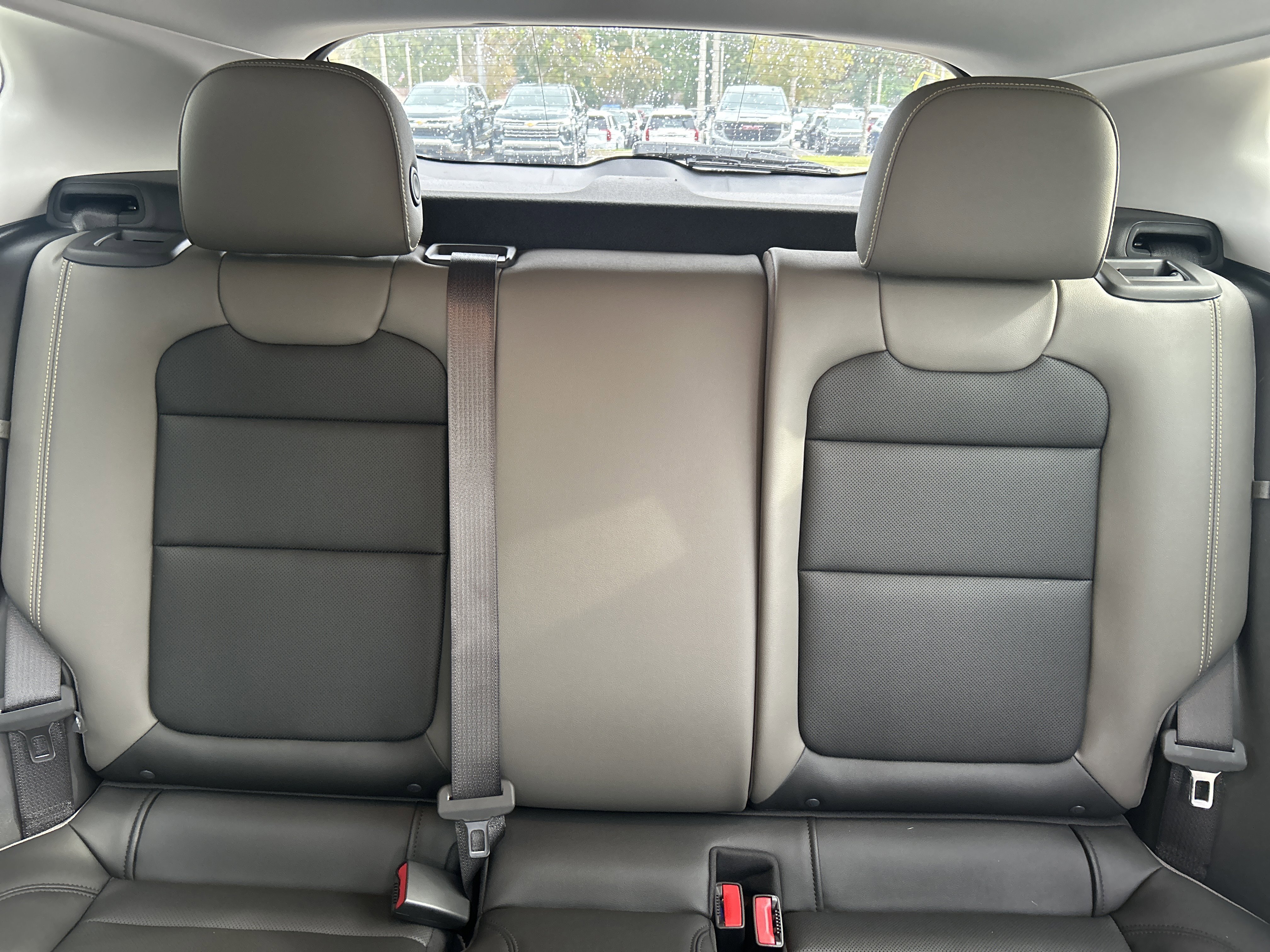 New 2025 Chevrolet Trax ACTIV w/ Sunroof Package image 39