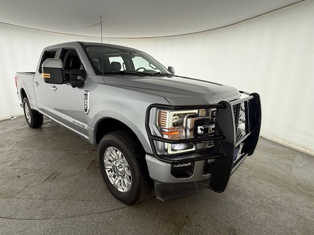 Used 2022 Ford F250 Limited w/ FX4 Off-Road Package image 3