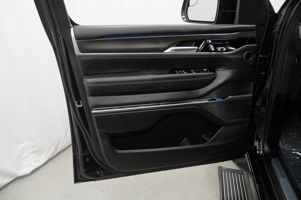 Certified 2024 Jeep Grand Wagoneer Series II w/ Quick Order Packagew 28T image 40