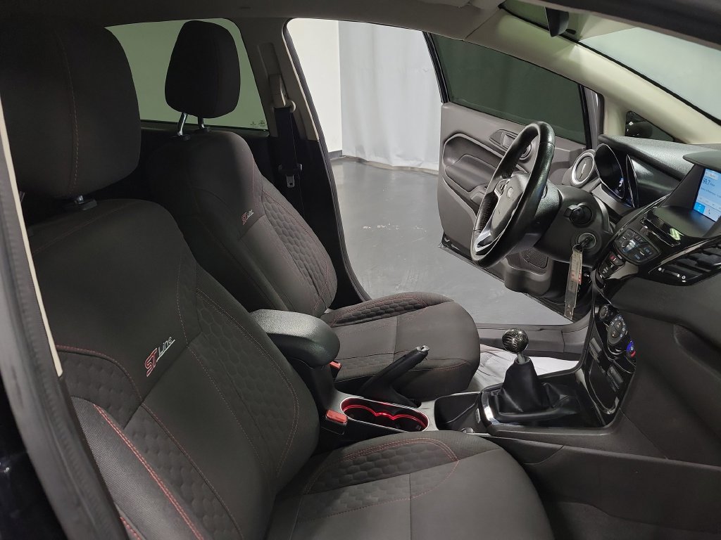 Used 2019 Ford Fiesta ST-Line FWD image 31