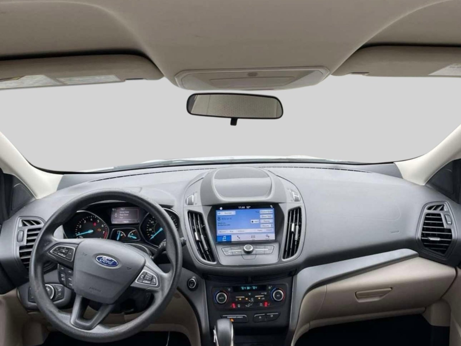 Used 2019 Ford Escape SE image 3