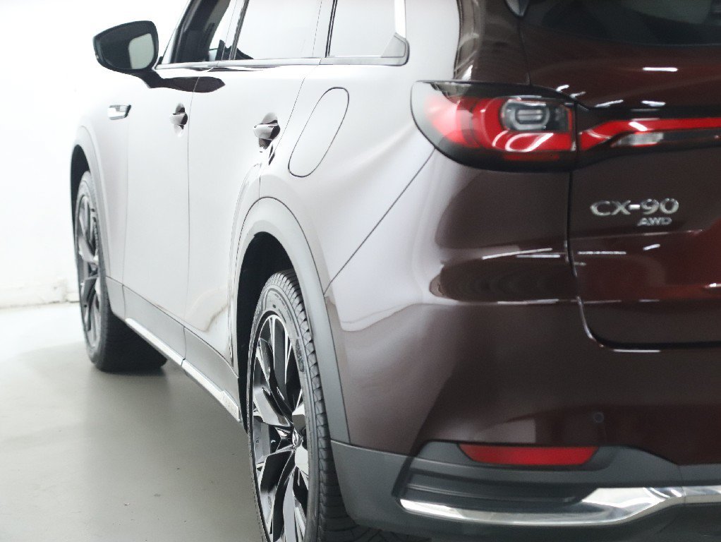 Certified 2024 MAZDA CX-90 Plug-In Hybrid w/ Premium Plus AWD/4WD image 46