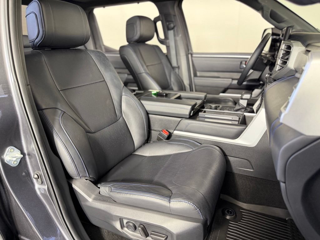 Used 2023 Toyota Tundra Platinum AWD/4WD image 42