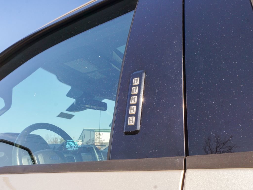 Used 2017 Ford F250 Lariat w/ Lariat Ultimate Package image 11