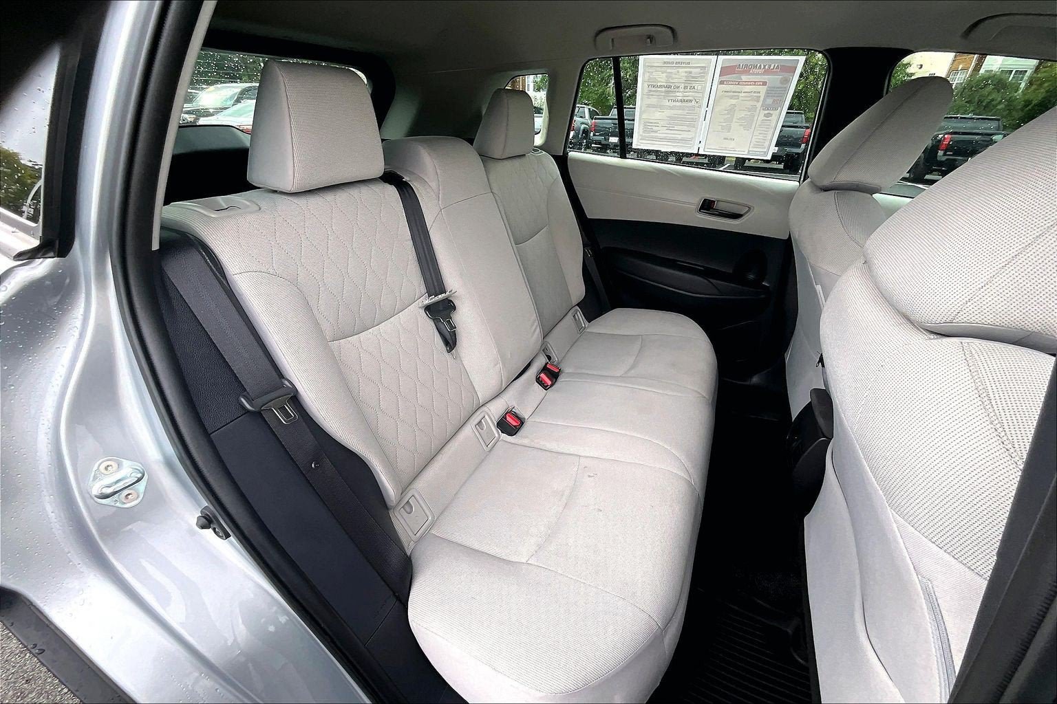 Used 2025 Toyota Corolla Cross L FWD image 24