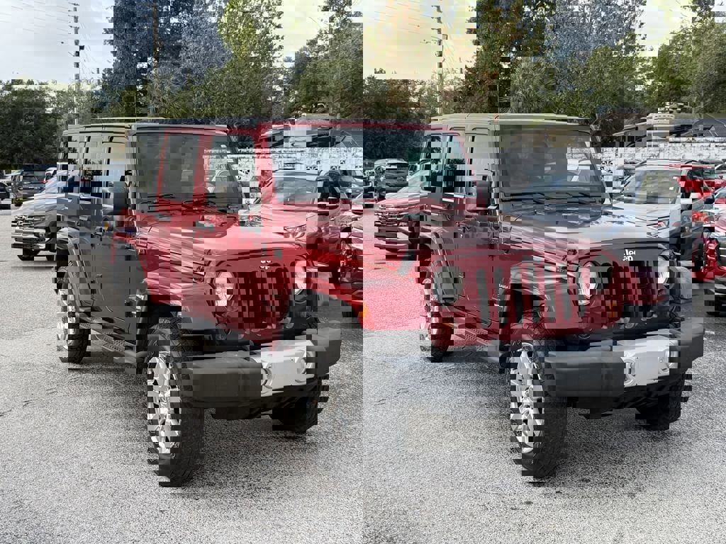 Used 2012 Jeep Wrangler Unlimited Sahara w/ Dual Top Group image 2