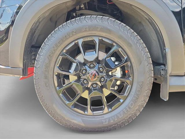 Used 2025 Nissan Armada PRO-4X w/ Pro-4X Premium Package AWD/4WD image 23